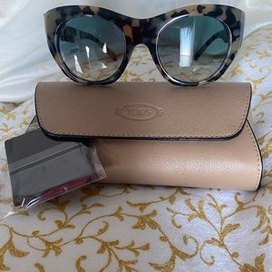 Tod’s Sunglasses New